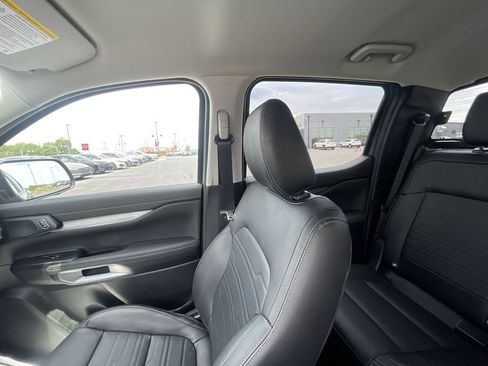 Used 2024 Ford Ranger Lariat w/ FX4 Off-Road Package AWD/4WD image 13
