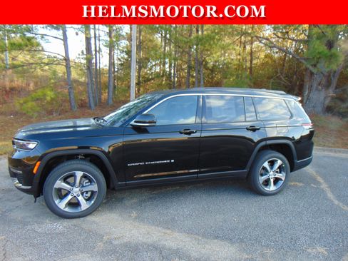 New 2025 Jeep Grand Cherokee L Limited AWD/4WD image 2