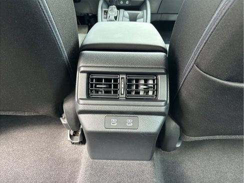 Used 2025 Honda Accord LX image 31