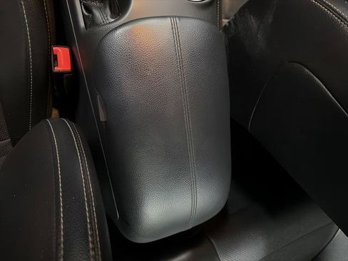 Used 2020 Ford Mustang Premium image 15