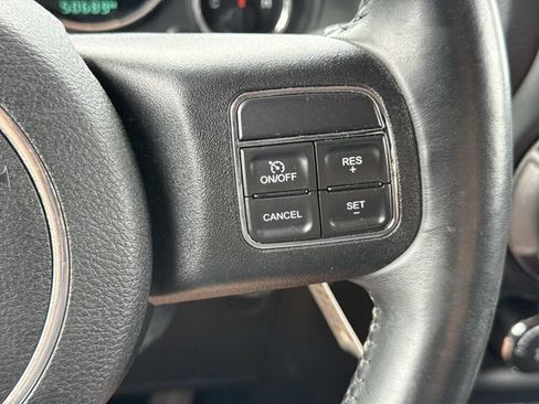 Used 2015 Jeep Wrangler Sport w/ Quick Order Package 24S AWD/4WD image 20