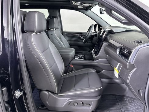 New 2026 GMC Yukon Elevation w/ Elevation Premium Package image 29