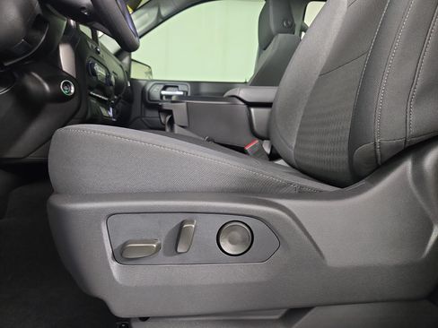 Certified 2026 Chevrolet Silverado 1500 Custom w/ LPO, Dark Essentials Package AWD/4WD image 30