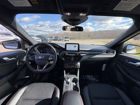 New 2026 Ford Escape ST-Line w/ Cold Weather Package image 28