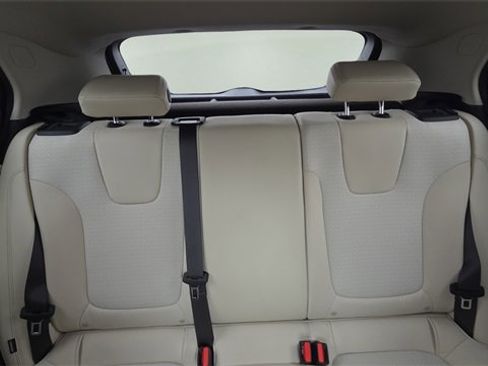 Used 2024 Buick Encore GX Preferred image 13