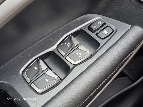 Used 2016 Hyundai Santa Fe Sport image 28