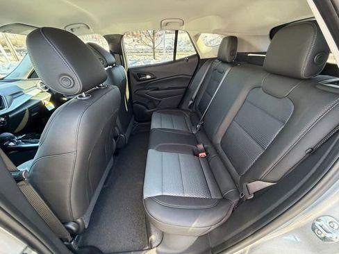 New 2026 Chevrolet Trax LT w/ Driver Confidence Package image 34
