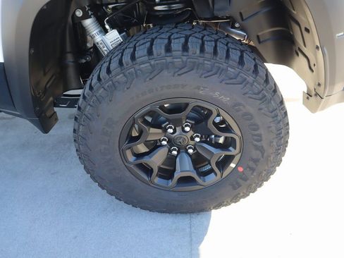 New 2026 RAM 1500 RHO w/ Bed Utility Group image 20