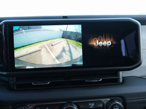 New 2025 Jeep Wrangler Sahara image 21