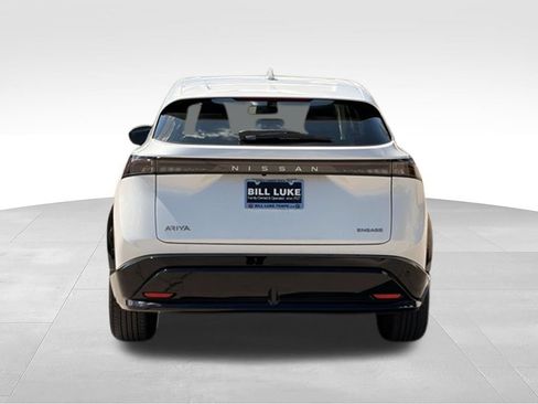 Used 2024 Nissan Ariya FWD image 10