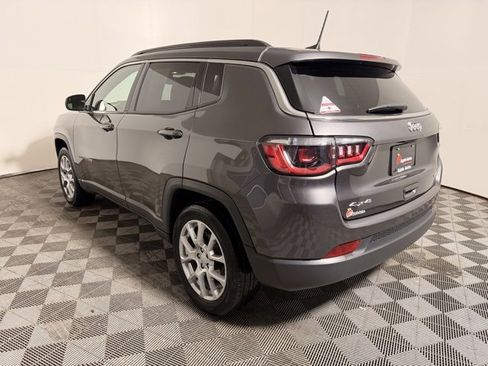 Certified 2023 Jeep Compass Latitude image 7