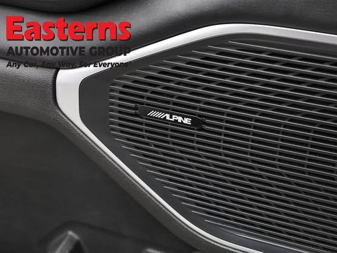 Used 2024 Jeep Wagoneer L Series II RWD image 22