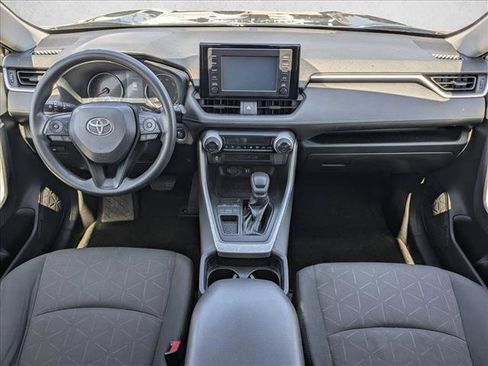 Used 2019 Toyota RAV4 XLE w/ Carpet Mat Package FWD image 17