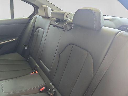 Used 2025 BMW 330i Sedan image 16