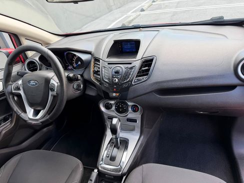 Used 2015 Ford Fiesta SE FWD image 14