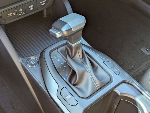 New 2026 Kia K4 LXS image 25