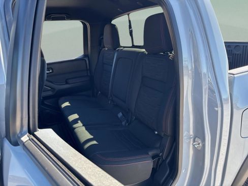 Used 2023 Nissan Frontier PRO-4X w/ Pro Convenience Package image 33