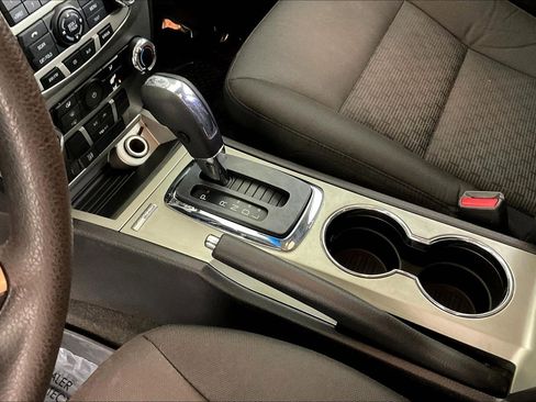 Used 2011 Ford Fusion SE w/ 202A Rapid Spec Order Code image 17