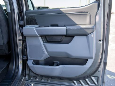 Used 2022 Ford F150 XLT w/ Equipment Group 302A High image 13