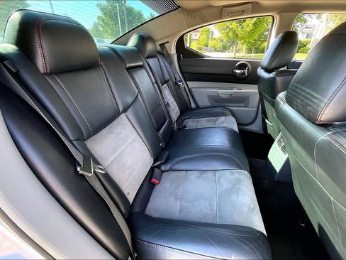 Used 2007 Dodge Charger SRT8 w/ SRT Option Group I RWD image 30