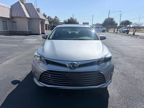 Used 2016 Toyota Avalon Limited image 6