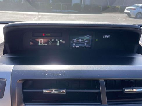 Used 2016 Toyota Prius V Four image 36