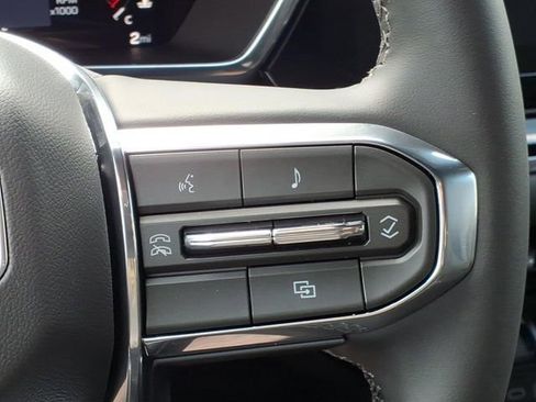 New 2026 GMC Canyon Elevation image 15