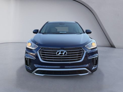 Used 2018 Hyundai Santa Fe SE image 8