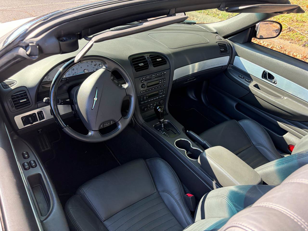 Used 2002 Ford Thunderbird RWD image 15
