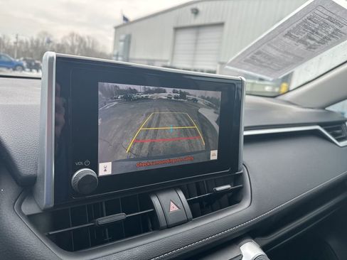 Used 2023 Toyota RAV4 XLE image 20