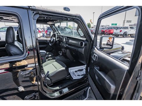 Used 2023 Jeep Wrangler Unlimited Sport image 21