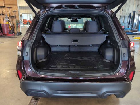 Used 2026 Subaru Forester Premium AWD/4WD image 34