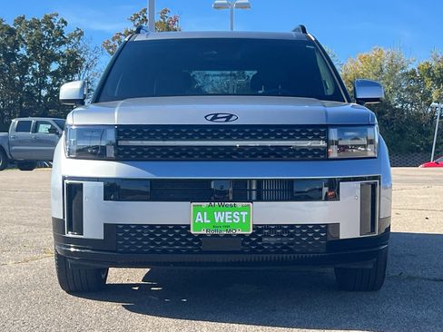 Used 2024 Hyundai Santa Fe Calligraphy image 3