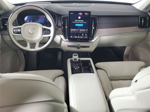 Certified 2026 Volvo XC90 B6 Ultra AWD/4WD image 15