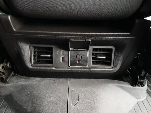 Used 2024 Chevrolet Silverado 2500 LT image 56