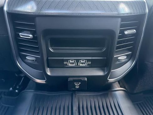 Used 2025 RAM 2500 Big Horn AWD/4WD image 20