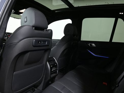 Used 2020 BMW X5 xDrive40i w/ M Sport Package AWD/4WD image 7