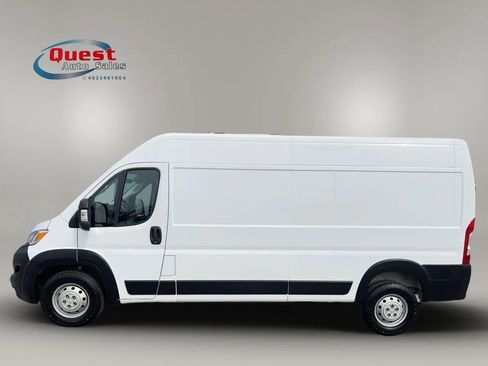 Used 2023 RAM ProMaster 2500 FWD image 5