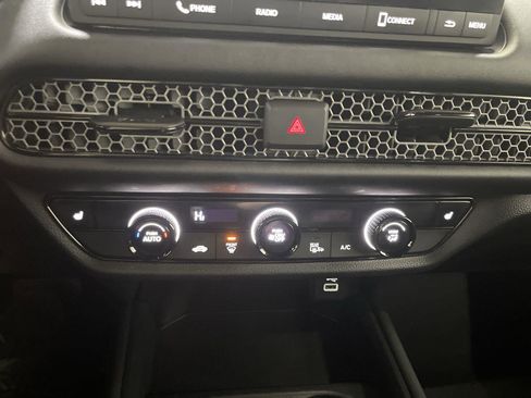 Used 2023 Honda HR-V Sport image 18