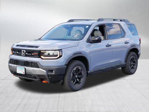 Certified 2026 Honda Passport TrailSport Elite image 3
