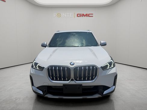 Used 2023 BMW X1 xDrive28i w/ Premium Package AWD/4WD image 9