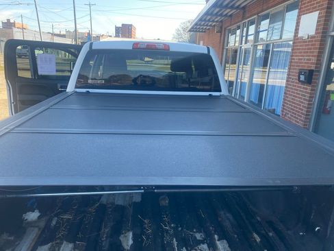 Used 2018 GMC Sierra 2500 SLT w/ Duramax Plus Package AWD/4WD image 67