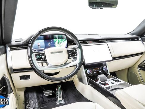 Used 2023 Land Rover Range Rover Long Wheelbase SE AWD/4WD image 5