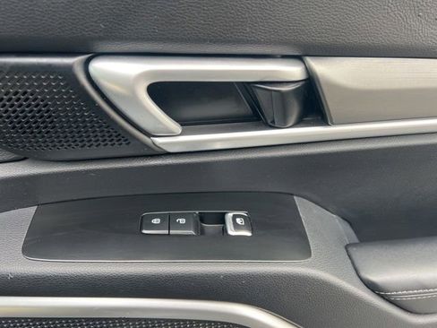 Used 2022 Kia Telluride S image 38