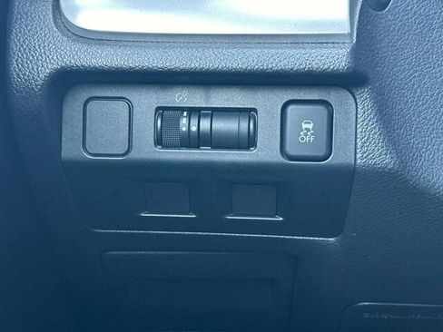 Used 2016 Subaru Crosstrek 2.0i Premium w/ Popular Package #2 image 29