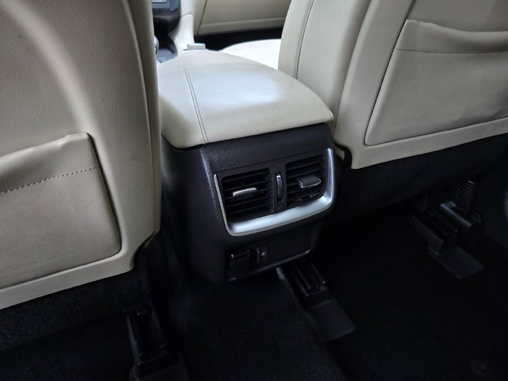 Used 2021 INFINITI QX50 Luxe FWD image 15