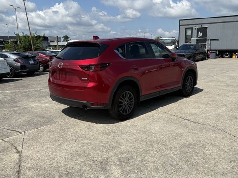 Used 2019 MAZDA CX-5 Touring FWD image 4
