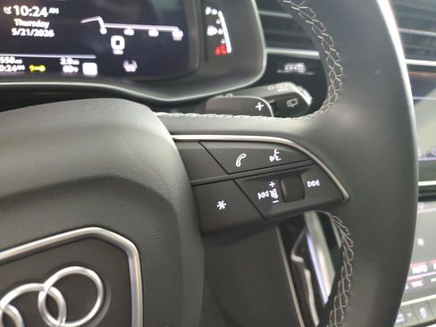 Used 2025 Audi Q8 Premium w/ Black Optic Package AWD/4WD image 25