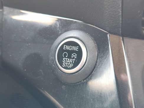 Used 2019 Ford Escape Titanium FWD image 21