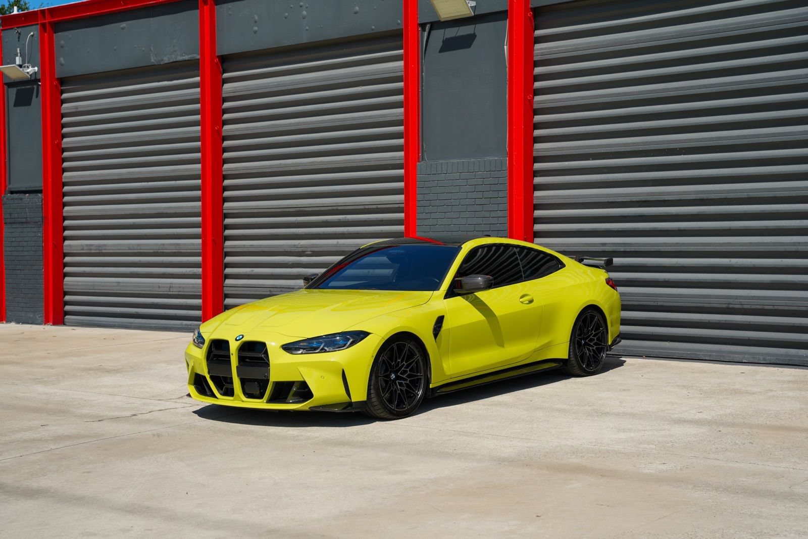 Used 2021 BMW M4 Competition w/ M Carbon Exterior Package RWD image 1